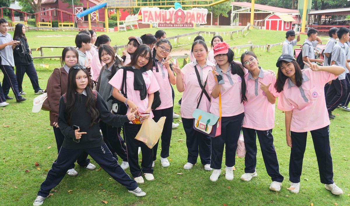 You are currently viewing ทัศนศึกษา ม.4-6 Family Park Pattaya